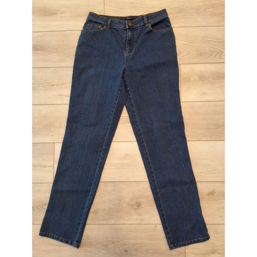 Bill Blass Straight Leg Size 6 Women's Blue Denim Stretch Jeans